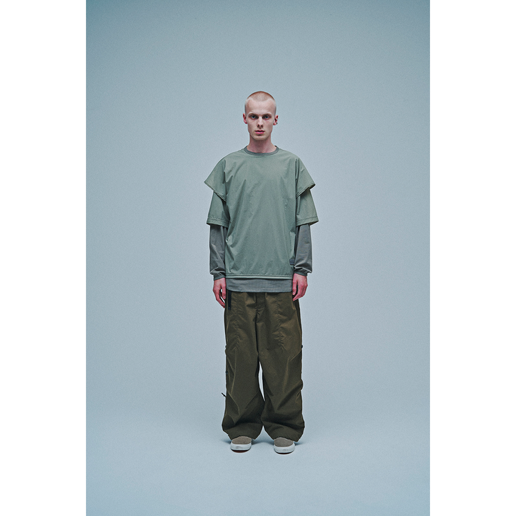 THE CHANGING LENGTH/HEM WIDE ZIP UP TUCKED PANTS