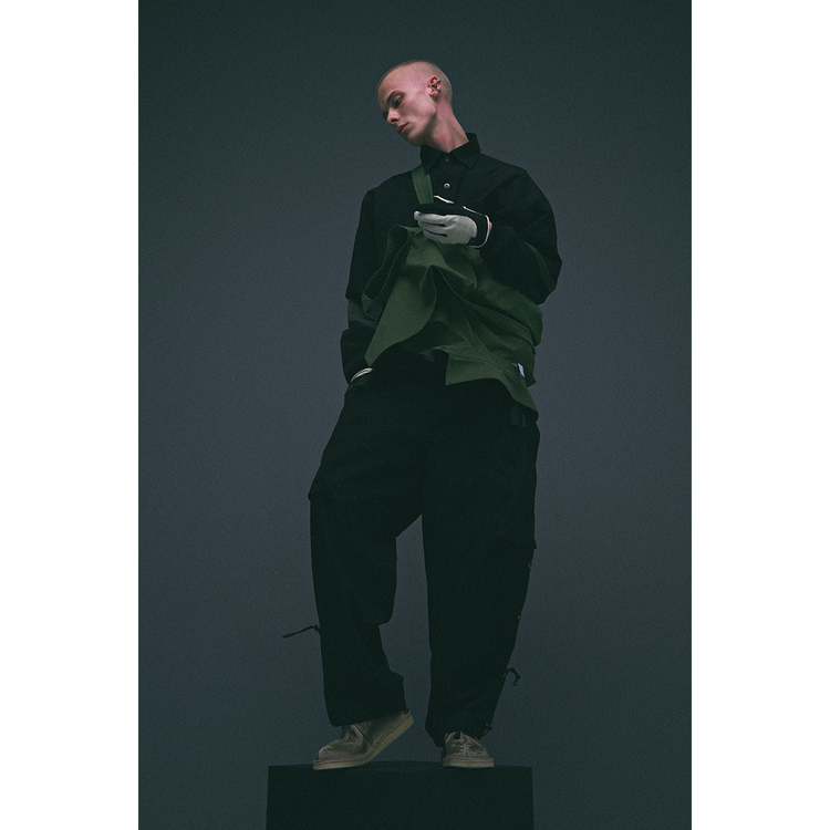 THE CHANGING LENGTH/HEM DEFORMED CARGO PANTS