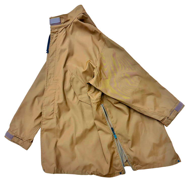 THE CHANGING LENGTH OVER COAT/JACKET