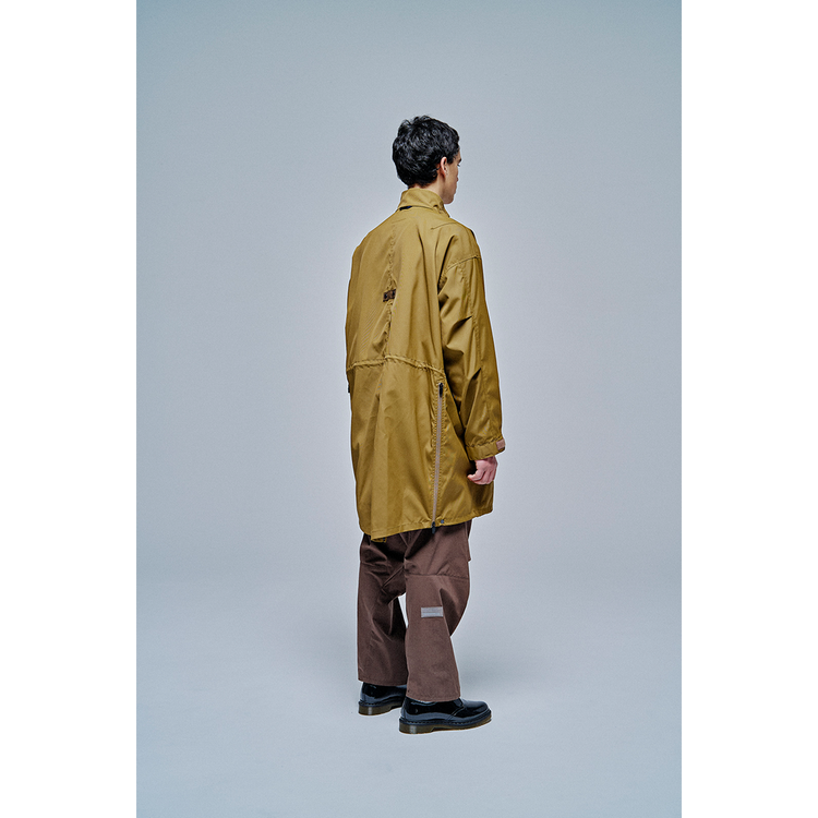 THE CHANGING LENGTH OVER COAT/JACKET
