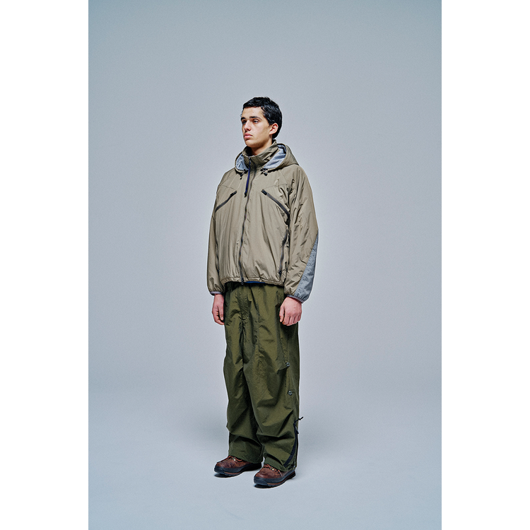 THE CHANGING LENGTH/HEM WIDE ZIP UP TUCKED PANTS